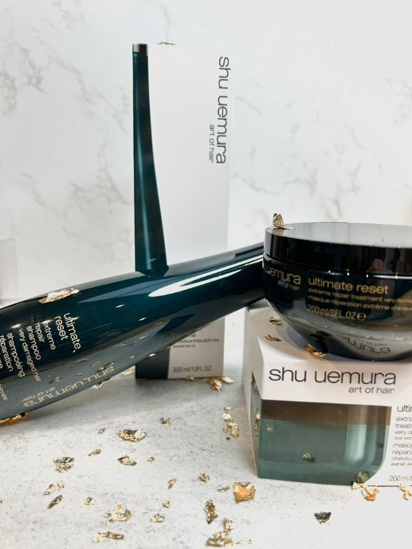 Gamme de soins pour cheveux Ultimate Reset de Shu Uemura